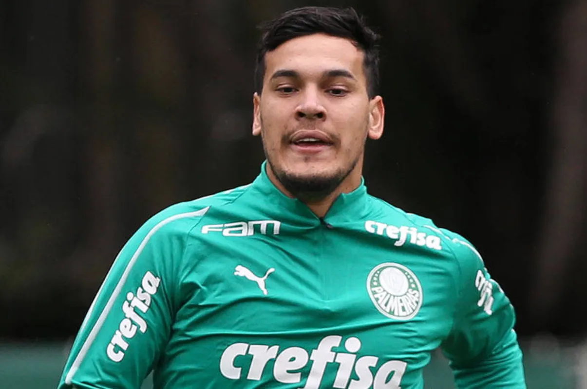Paraguaio forma com Luan dupla de zaga que não é vazada há mais de mil minutos