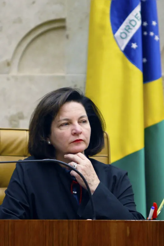 Procuradora-feral da República cobra transparência no uso do dinheiro público repassado às entidades