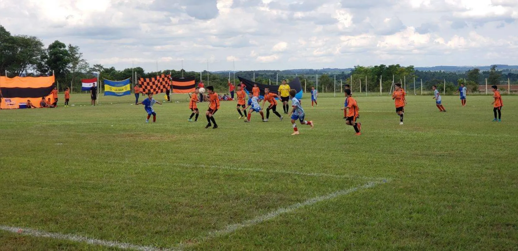 Imagem ilustrativa da imagem Em busca do sonho chamado futebol