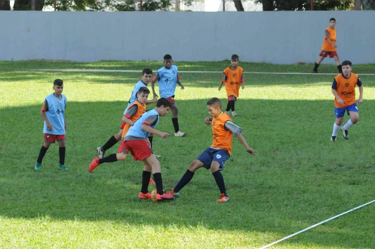 Imagem ilustrativa da imagem Em busca do sonho chamado futebol