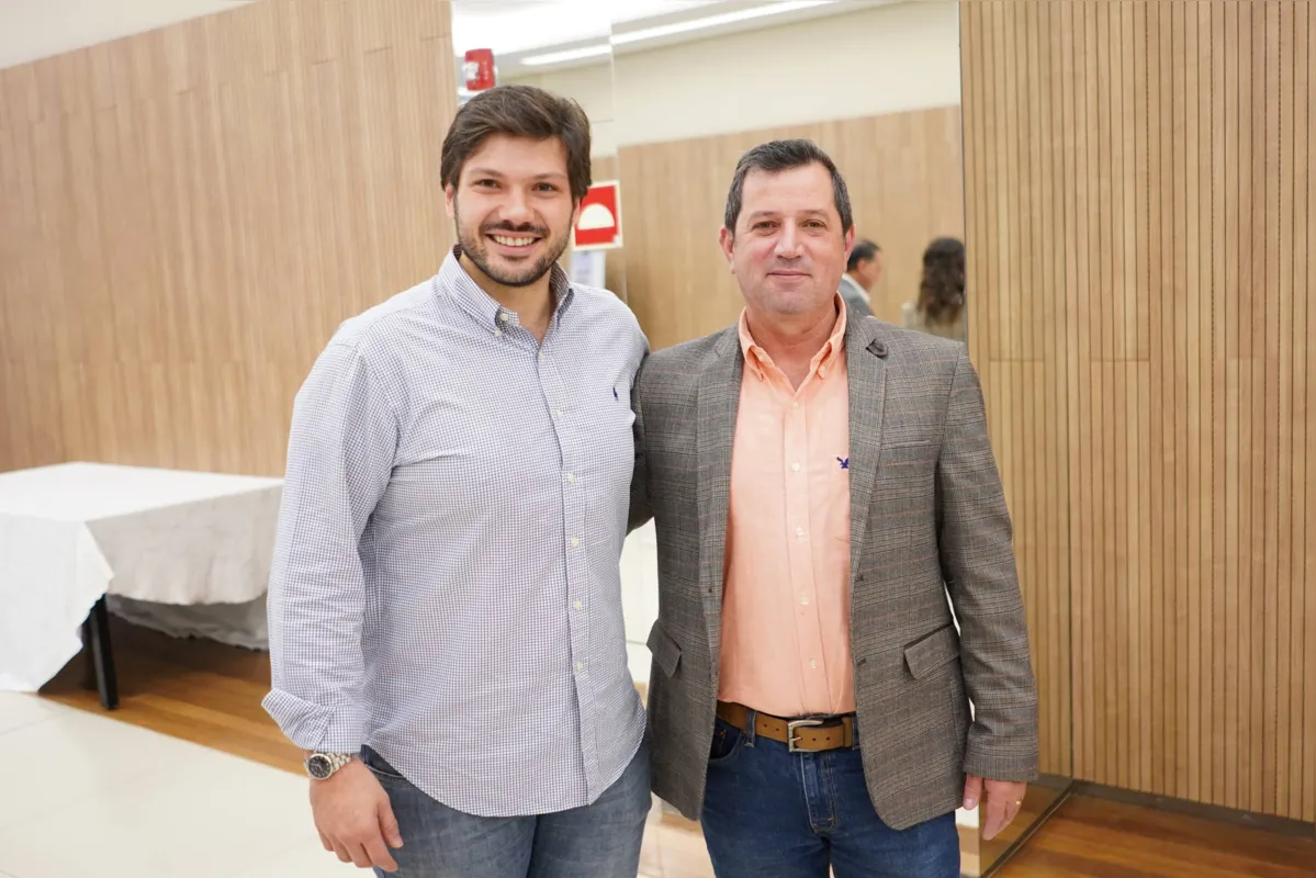 Thiago Amaral e Nivaldo Benvenho
