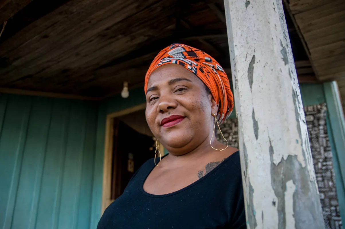 Cláudia Augusta dos Santos sofre com dores de cabeça há cinco anos: “Acredito que até estresse e mudança de tempo influenciam"