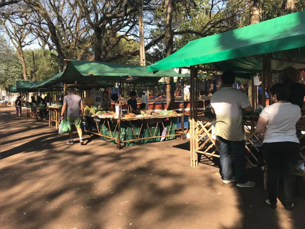 Feira Orgânica Pública é realizada no Zerão