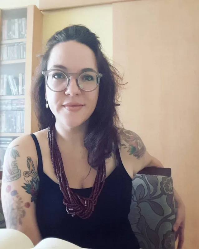 “Pedimos que as pessoas doem livros que serão encaminhados para a escola do assentamento Eli Vive”, diz Samantha Abreu, uma das colaboradoras do evento