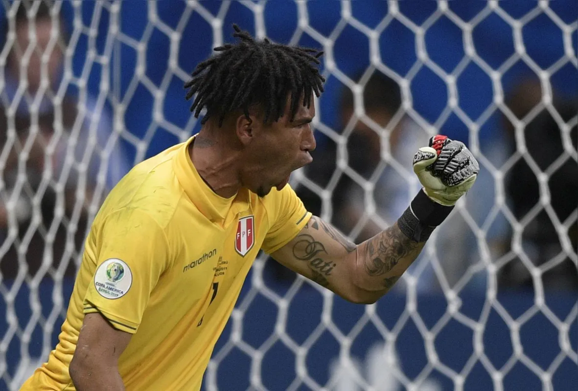 Imagem ilustrativa da imagem Final da Copa América contrapõe histórias de superação