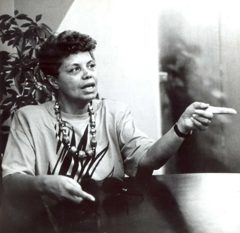Elza Santos - 1ª funcionária da Folha