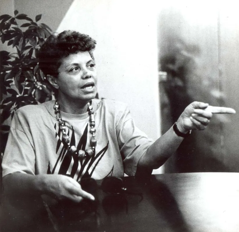 Elza Santos - 1ª funcionária da Folha