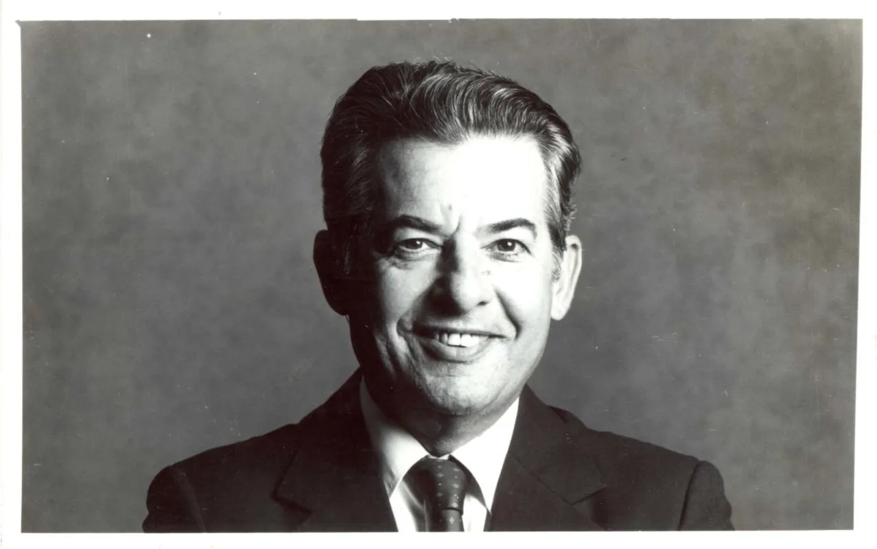 José Eduardo de Andrade Vieira [Deslize para ver imagens]
