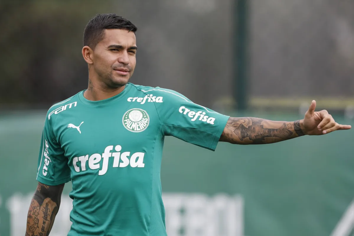 A boa fase do atacante Dudu é a aposta do Palmeiras para o duelo contra o Grêmio