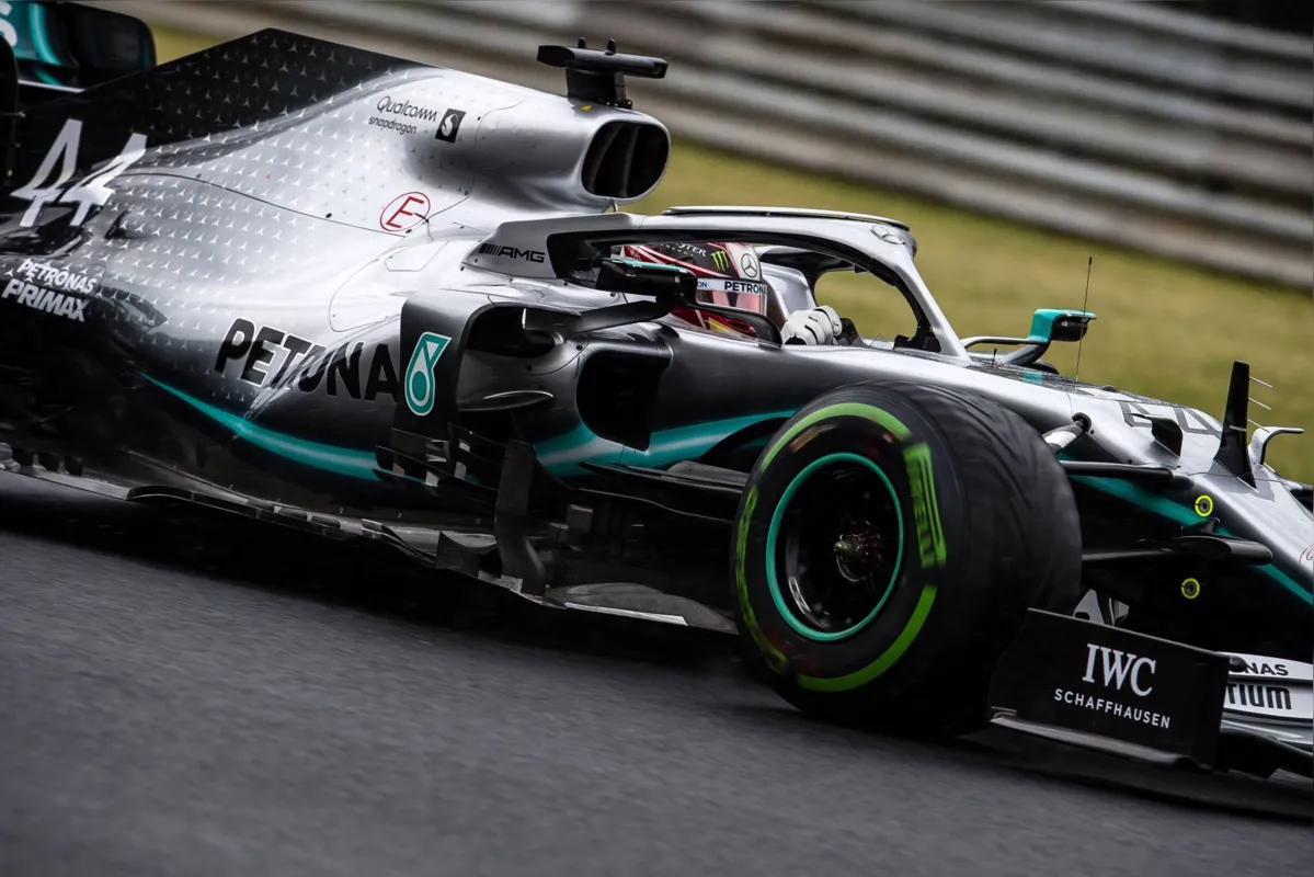 O inglês Lewis Hamilton é o atual líder da temporada de 2019 da Fórmula 1