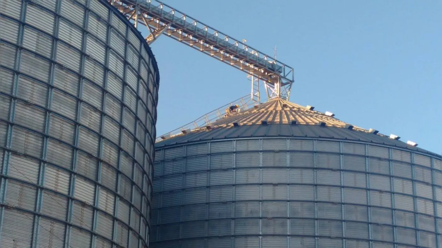 Sistema crítico de controle de temperatura e umidade em silos de grãos foi desenvolvido para ser 'o menos IoT possível'