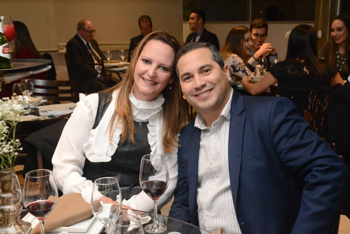 Juliana Gadelha com o doutor Christian Diniz