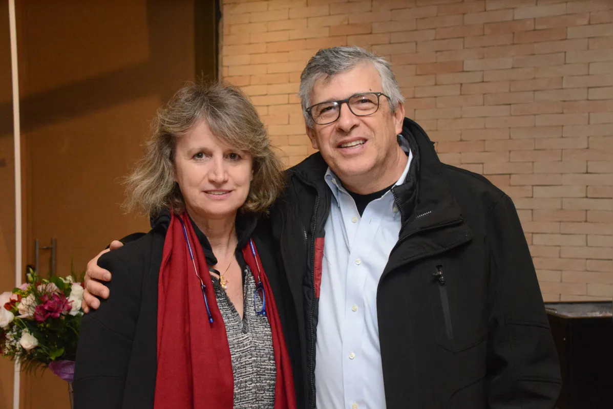 A doutora Nelci Zanon Collange e o doutor Sérgio Cavalheiro
