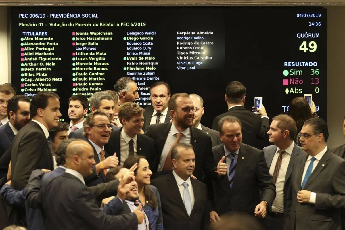 Imagem ilustrativa da imagem Juízes e promotores lança campanha contra pontos da reforma da Previdência