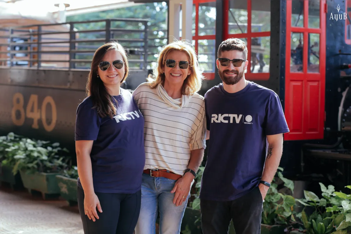Thaise Pauleti, Silvana Postiglioni e Vitor Felipe Cardoso