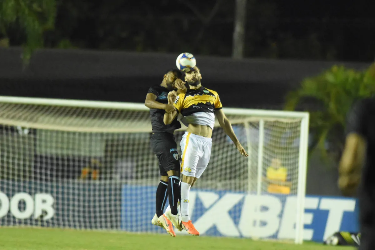 Empate foi péssimo para o Londrina, que pode despencar na tabela