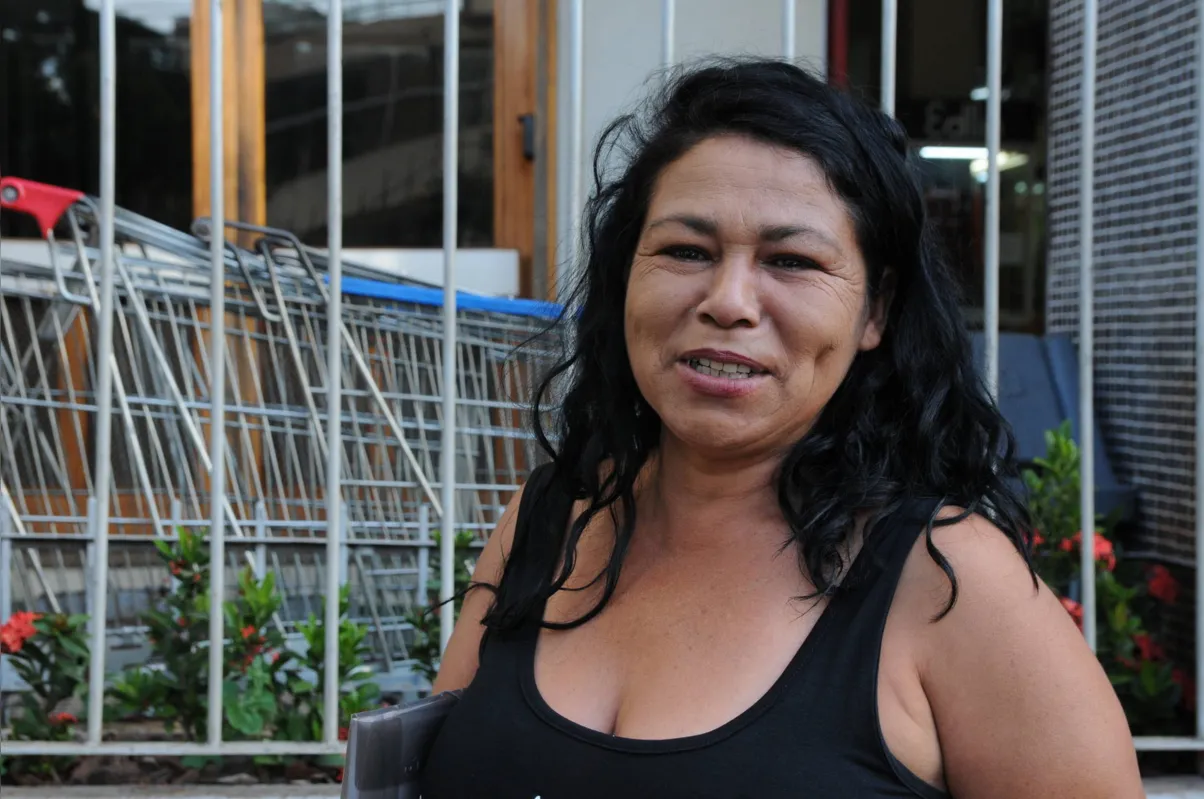 A cozinheira Luzia de Lima: "Pagar dívidas e dormir tranquila"