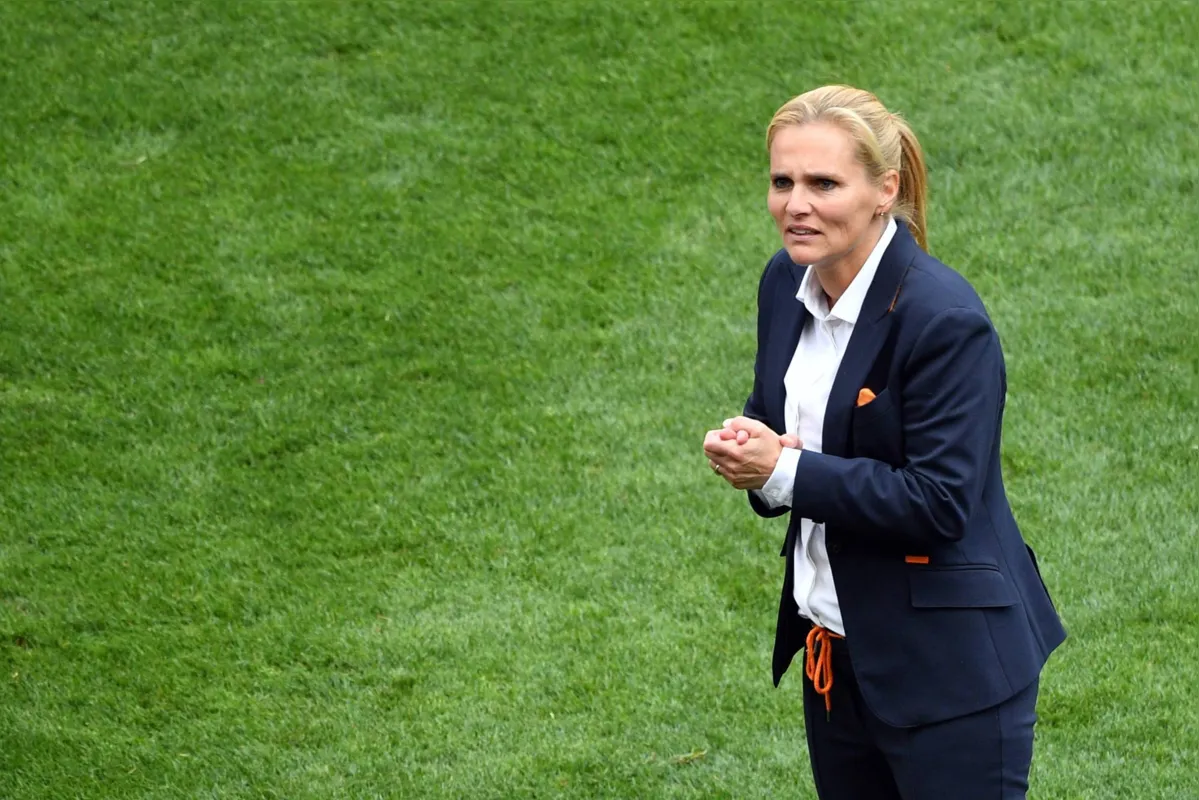 Sarina Wiegman, comandante da Holanda, desafia a poderosa seleção americana