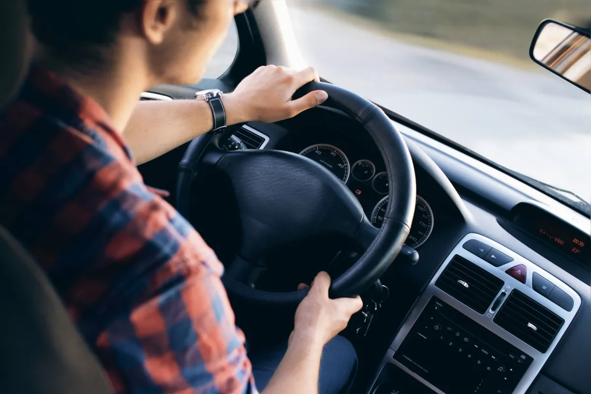 Habilitação e carro próprio já não representam tanto uma marca de identidade pessoal como para as últimas gerações