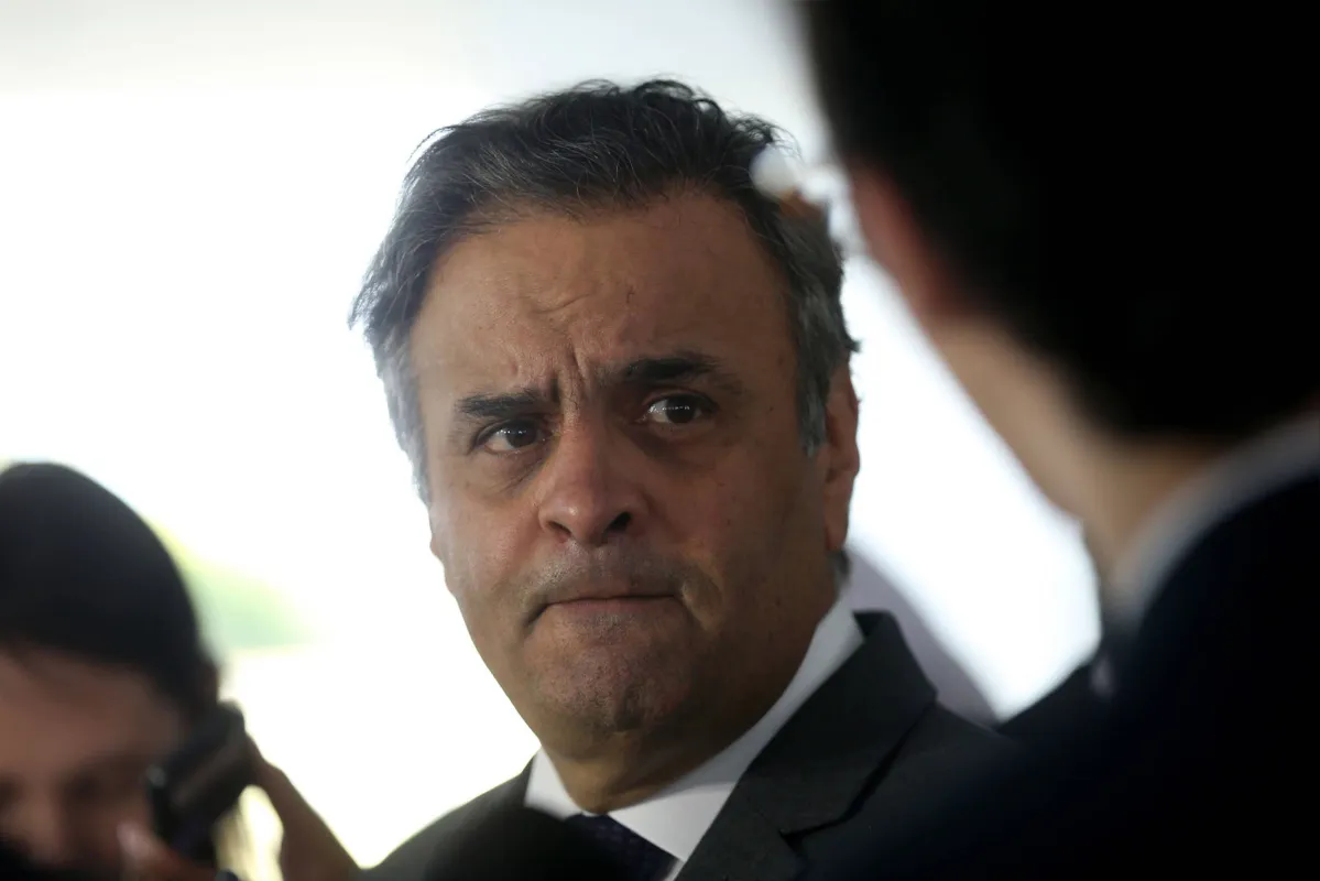 Imagem ilustrativa da imagem No PSDB, ação para saída de Aécio divide Executiva