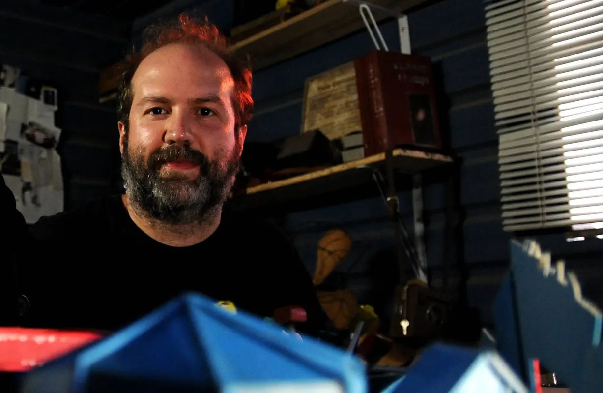 Rodrigo Grota: "Acredito que cinema e literatura são linguagens muito similares e que lidam com uma aparente dualidade: ver e não-ver"