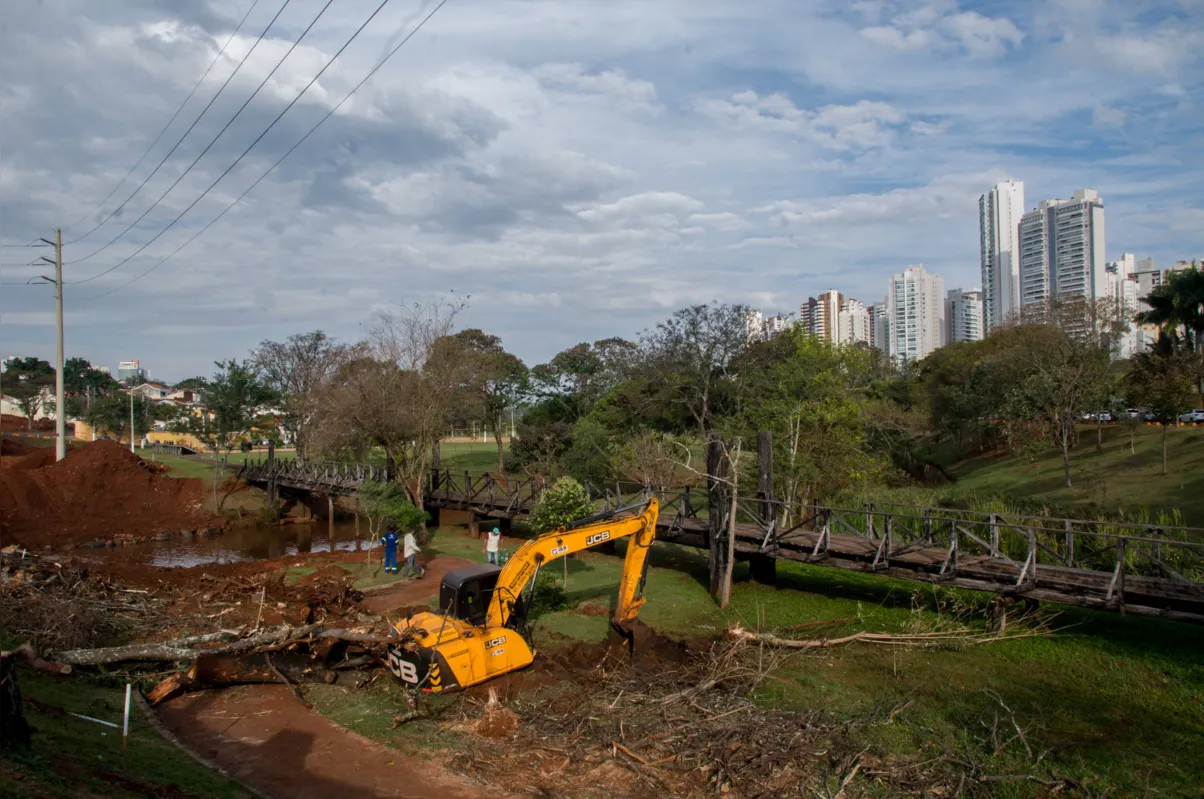 A ponte terá pista de rolamento para veículos, ciclovia e calçada para pedestres