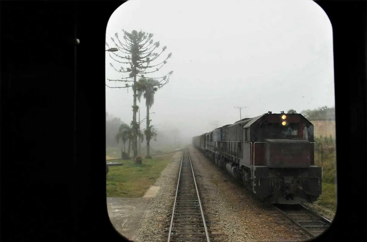 Imagem ilustrativa da imagem Os Caminhos de Ferro