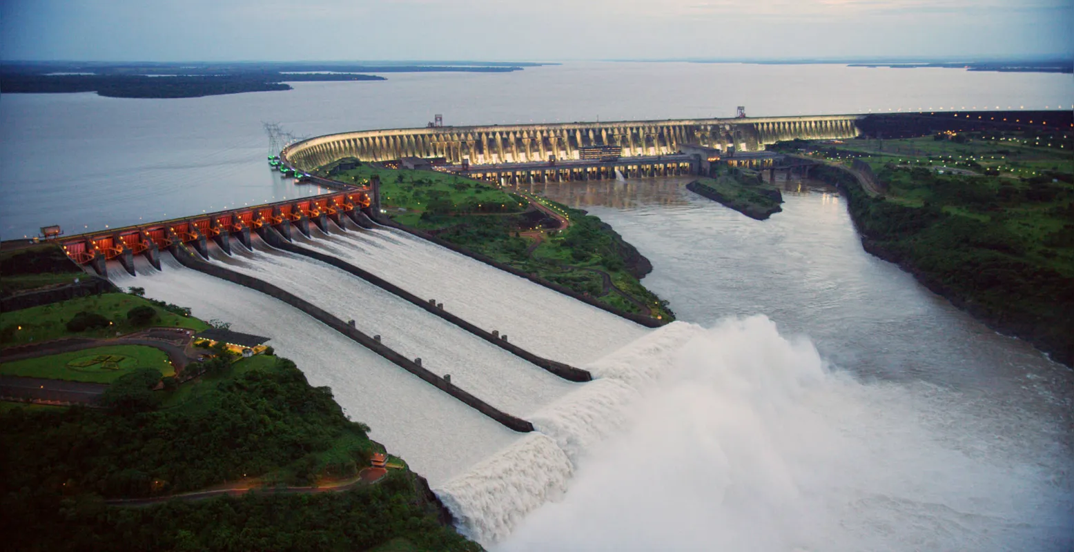 Acordo energético assinado com o Brasil estabelecia cronograma para a compra de energia gerada pela Itaipu até 2022