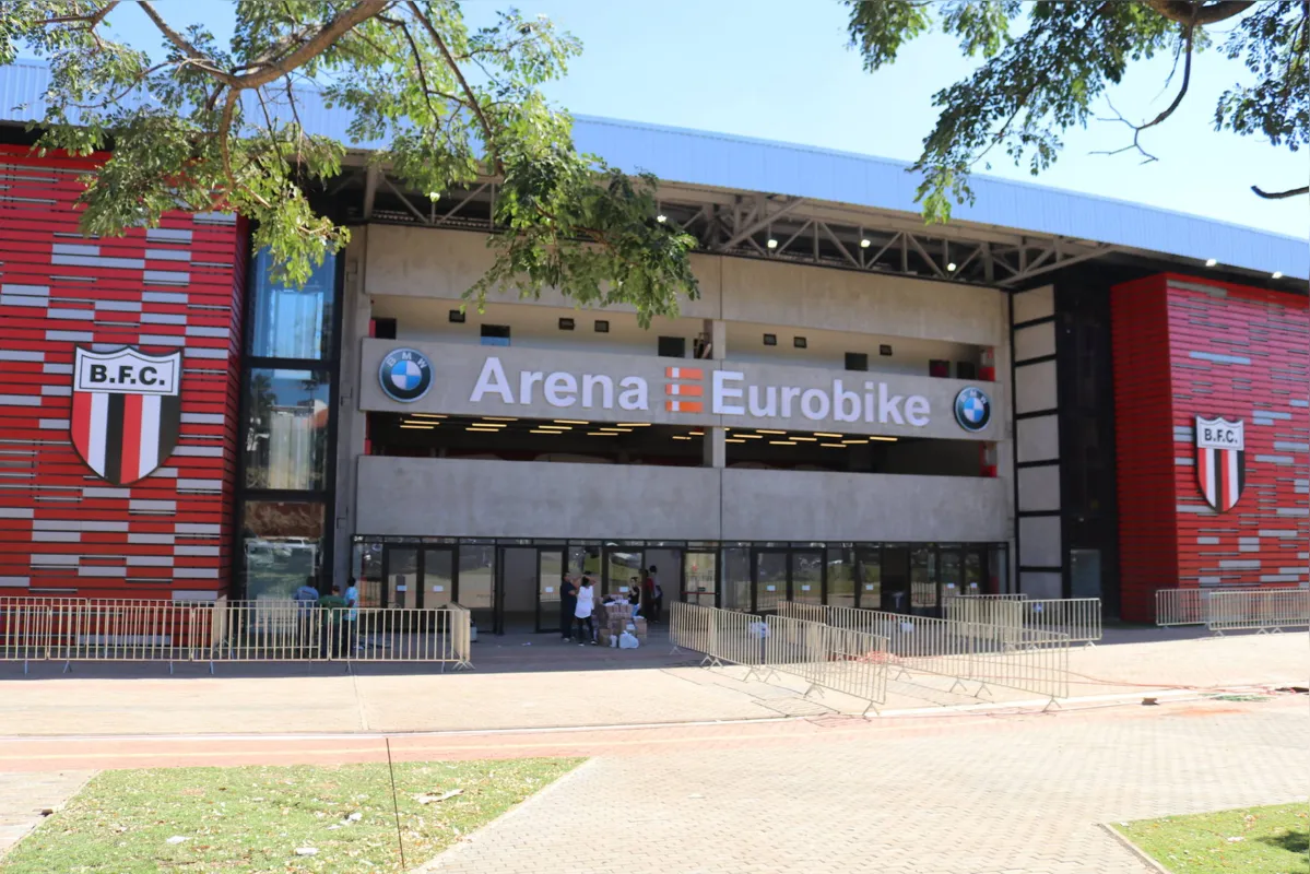 Arena Eurobike é um espaço dentro do estádio Santa Cruz que pretende ser uma casa de shows e eventos internacionais e conta com restaurantes e camarotes