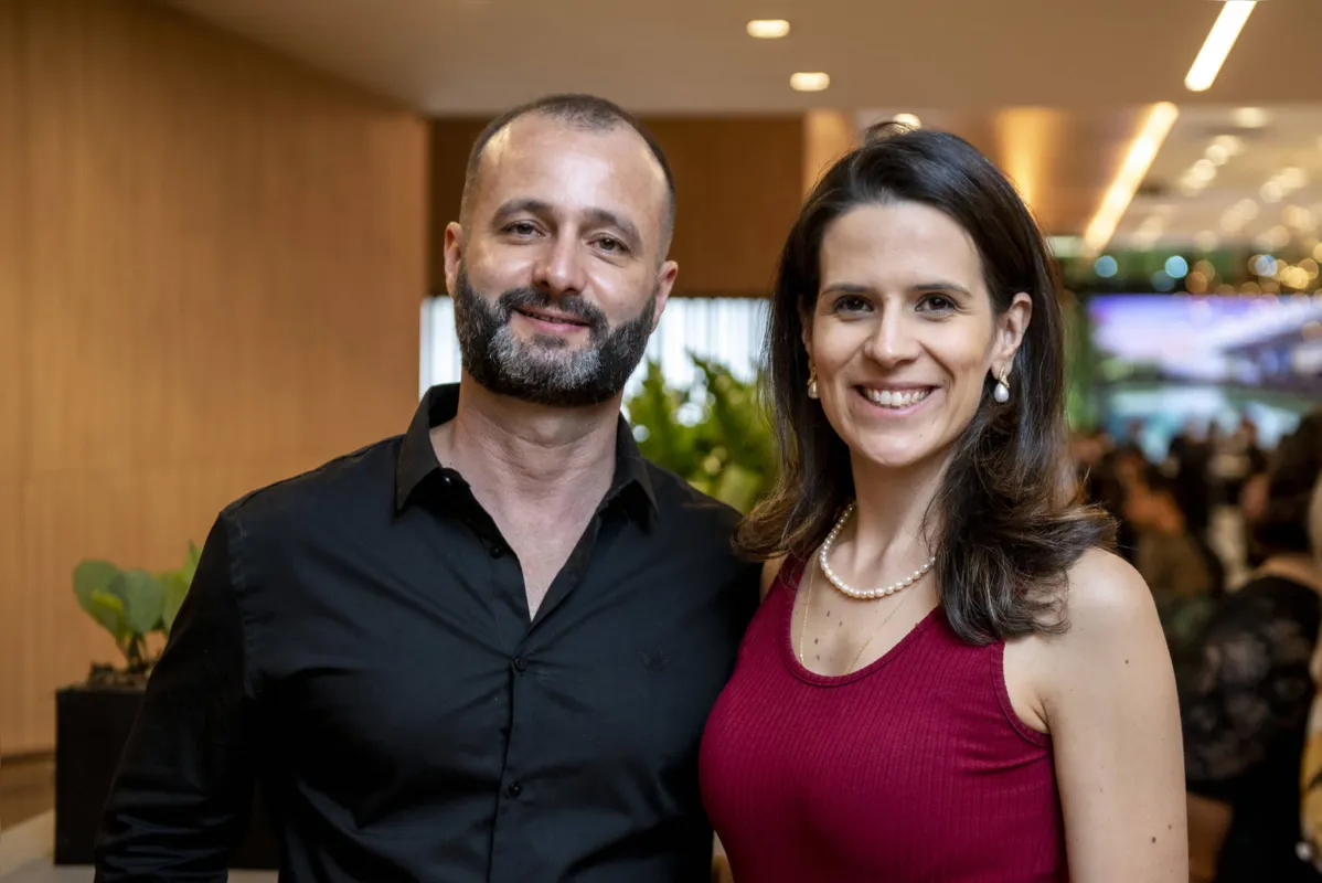 Ricardo e Juliana Ferreira