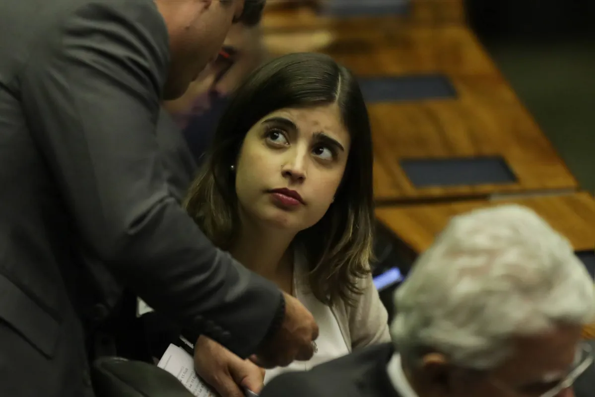 Imagem ilustrativa da imagem Previdência leva deputados a desobedecerem seus partidos