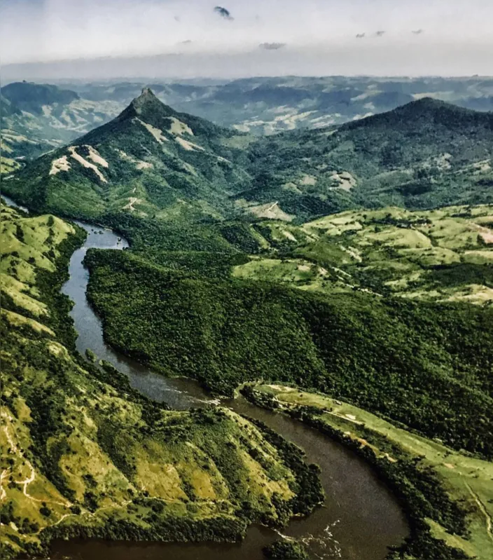 Imagem ilustrativa da imagem Rio Tibagi: um gigante paranaense