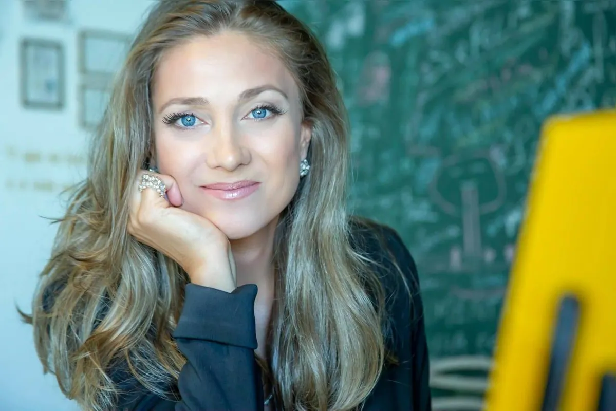 Cinara Bastos: “Se eu vejo sentido no que faço, se eu me conecto ao propósito, ele me trará a força para lidar com o que vier" 