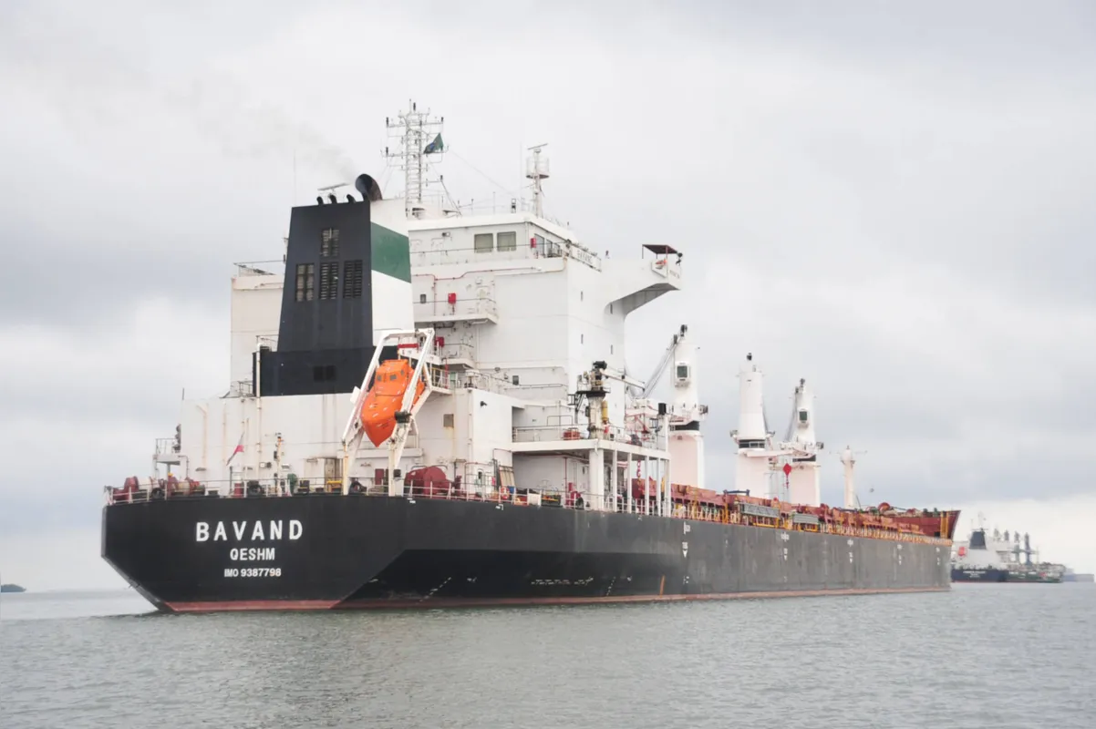 Navios trouxeram ureia ao Brasil e deveriam retornar com milho ao país persa