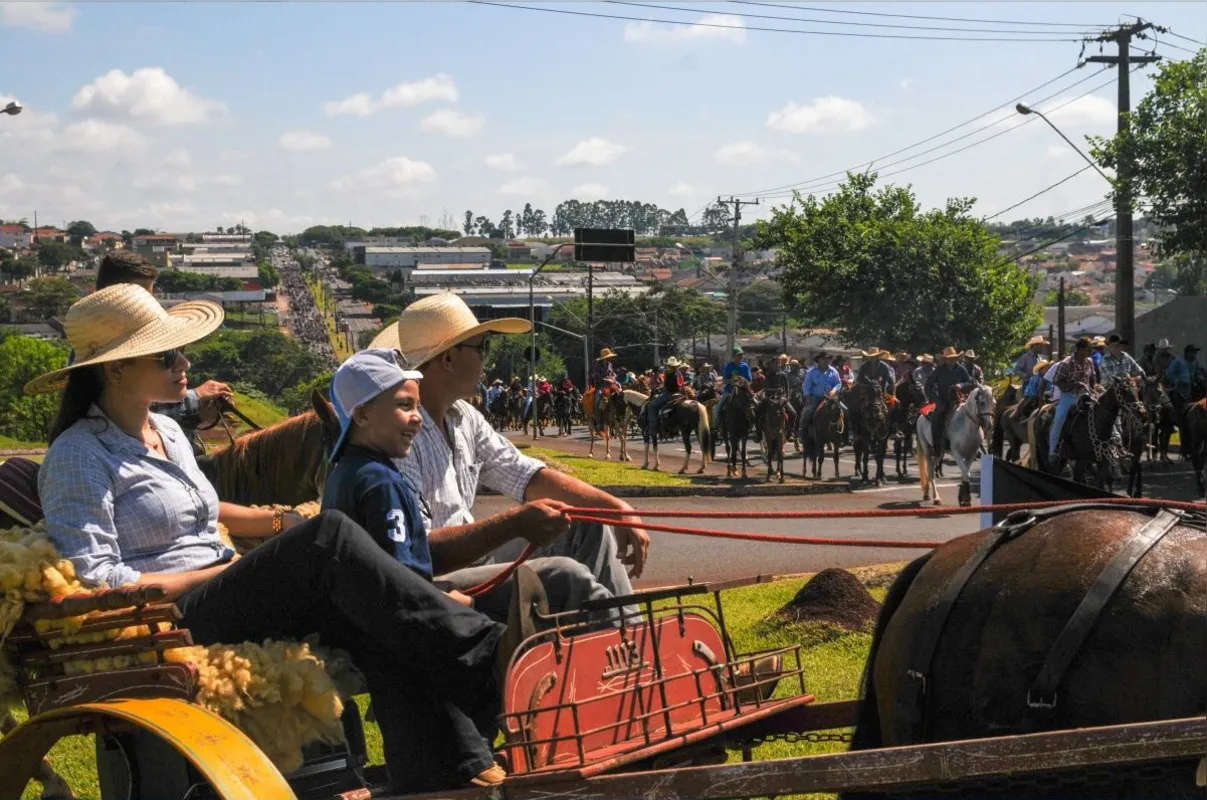 Imagem ilustrativa da imagem Um dia no parque - o rural invade a cidade