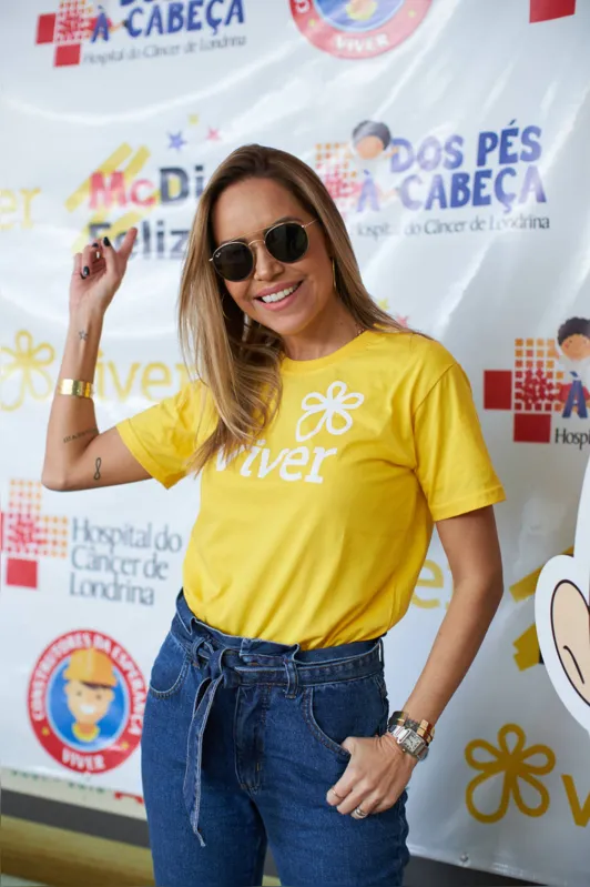 Dani Cardoso abraça a causa do McDia Feliz 2019 e veste a camisa da Ong Viver