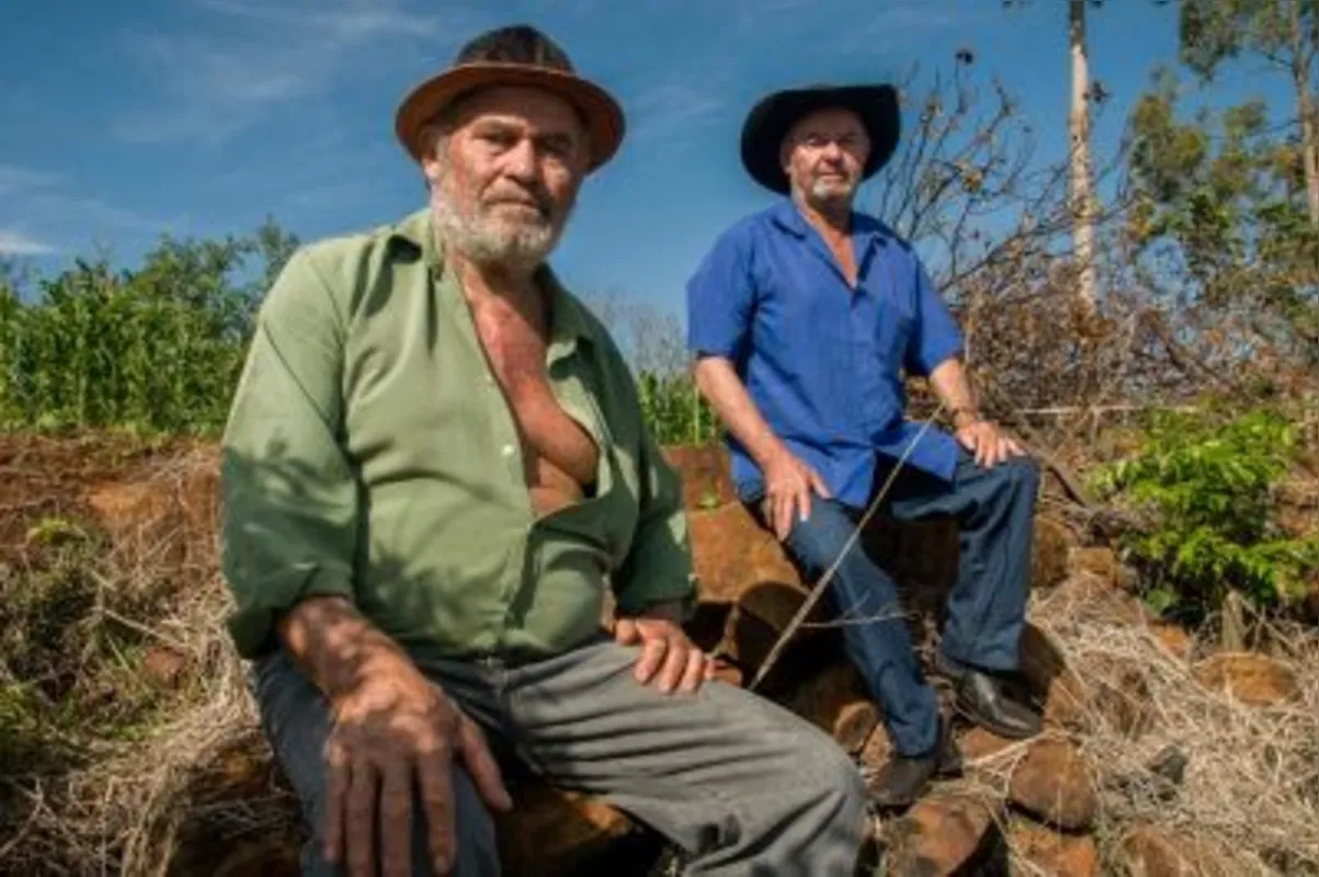 Os irmãos pernambucanos Bau e Zé Coleta vivem há 58 anos em Pau D’Alho do Sul