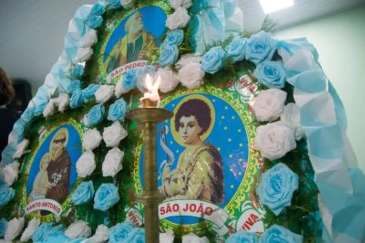 Em Junho, a comunidade de Pau D’Alho do Sul comemora tradicionalmente o dia de São João, com uma festa no dia 24