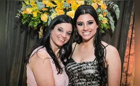 Comemora aniversário hoje