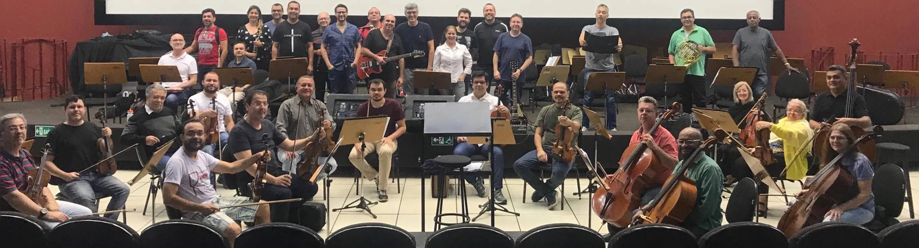 Osuel - Orquestra Sinfônica da UEL - se apresenta nesta quinta (5) com o Acústico Blues Trio que está completando 15 anos