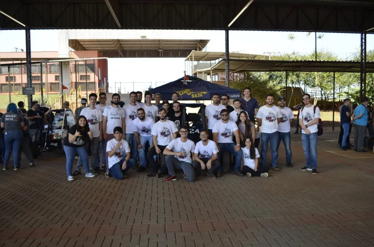 Imagem ilustrativa da imagem Alunos participam de competição na UTFPR em Londrina
