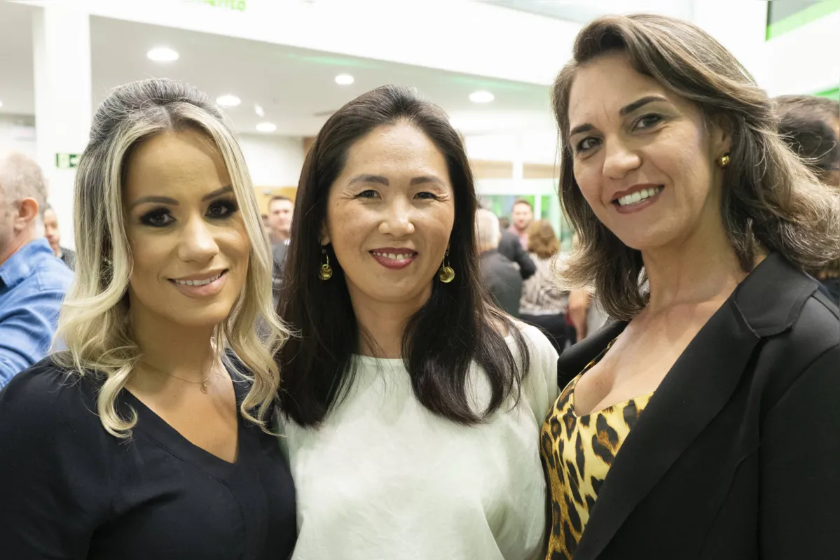 Julice Morais,  Mirian Song e Silvana Leandrin 