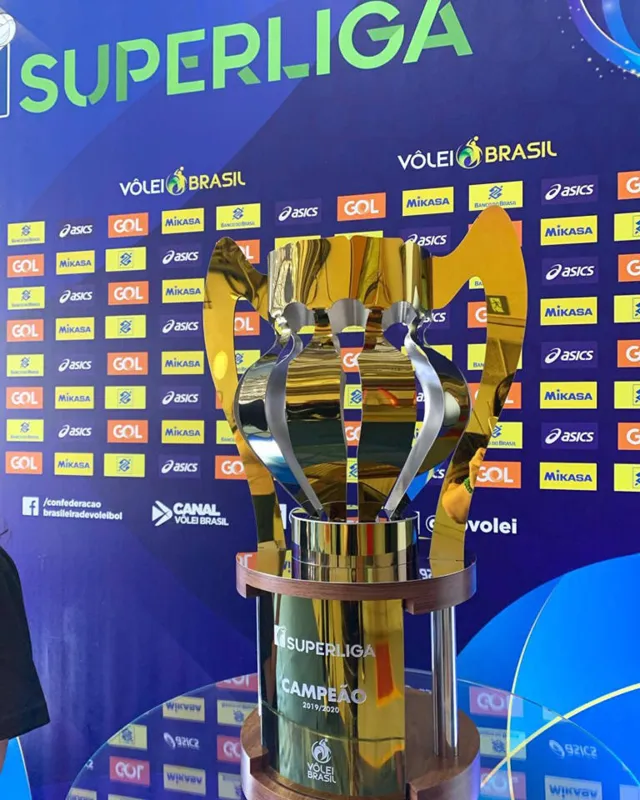 Imagem ilustrativa da imagem Com homenagens a ídolos, CBV apresenta a próxima edição da Superliga
