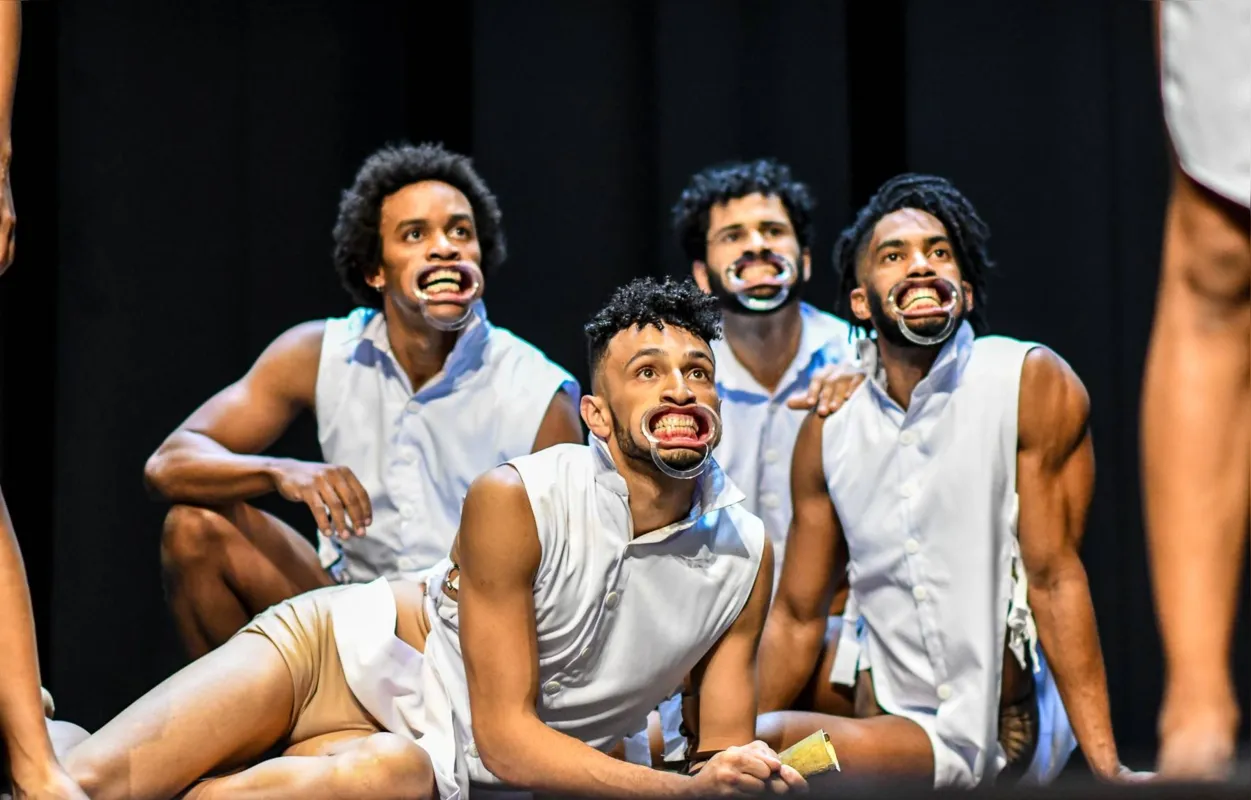 O espetáculo "Teia" será apresentado pela cia goiana Giro8 Cia de Dança: reflexão sobre as relações humanas