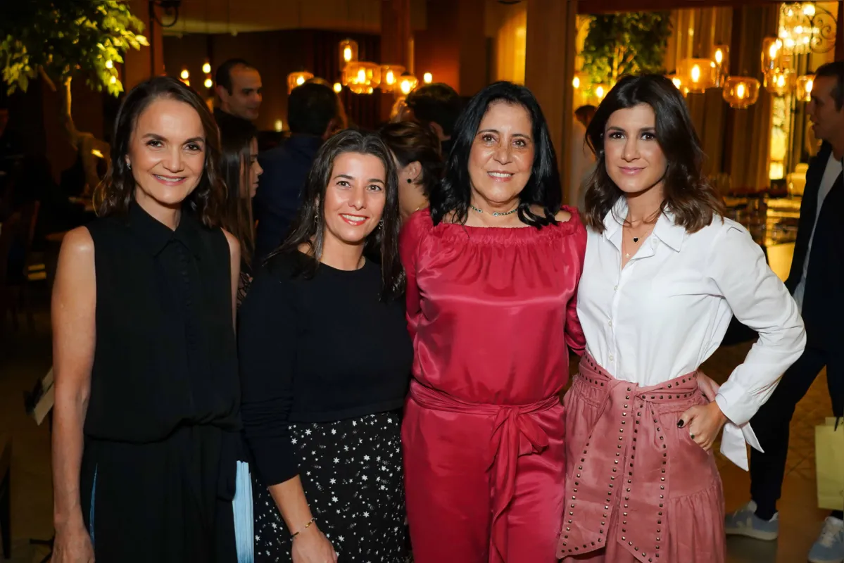 Liliana Accorsi de Albuquerque, Alessandra Vieira, Andrea Yui e Julie Chermann