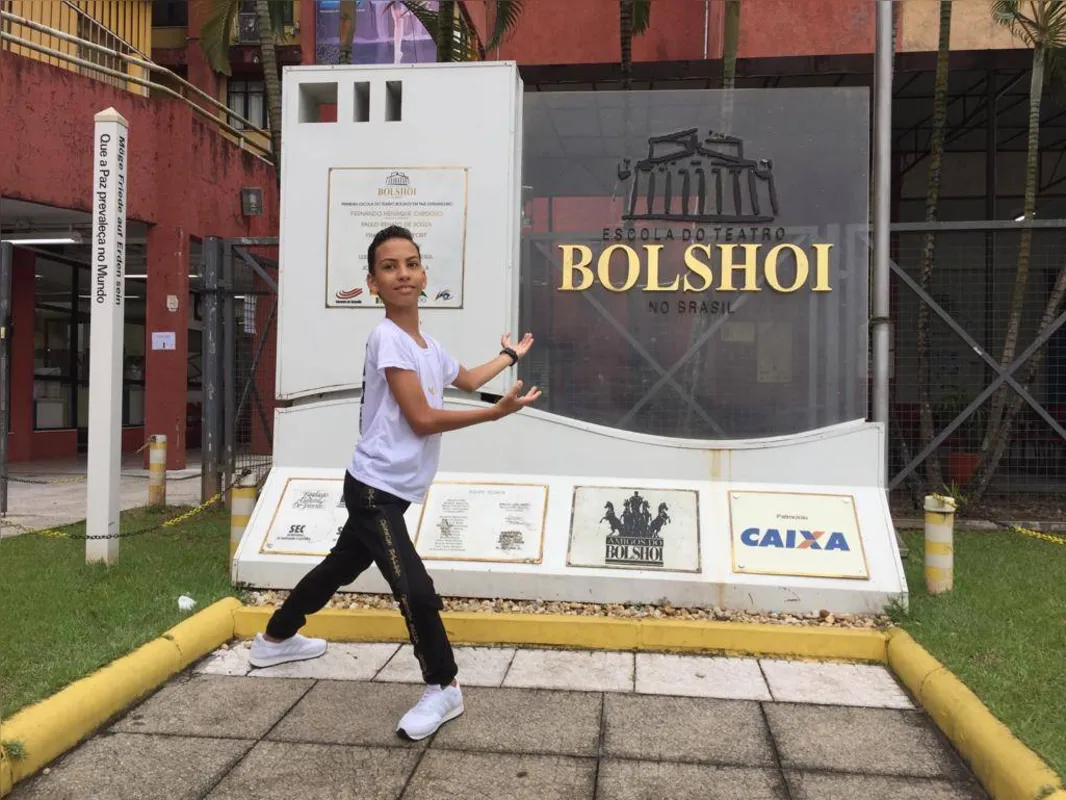 Arthur Ferreira da Silva, 11 anos, venceu a distância, o preconceito e a falta de recursos: “Quero ser bailarino de uma grande companhia”
