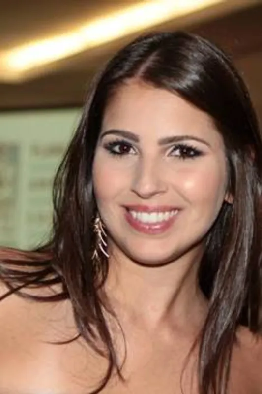 Fernanda Carrara Pires - Diretora de Incorporações da Quadra Construtora