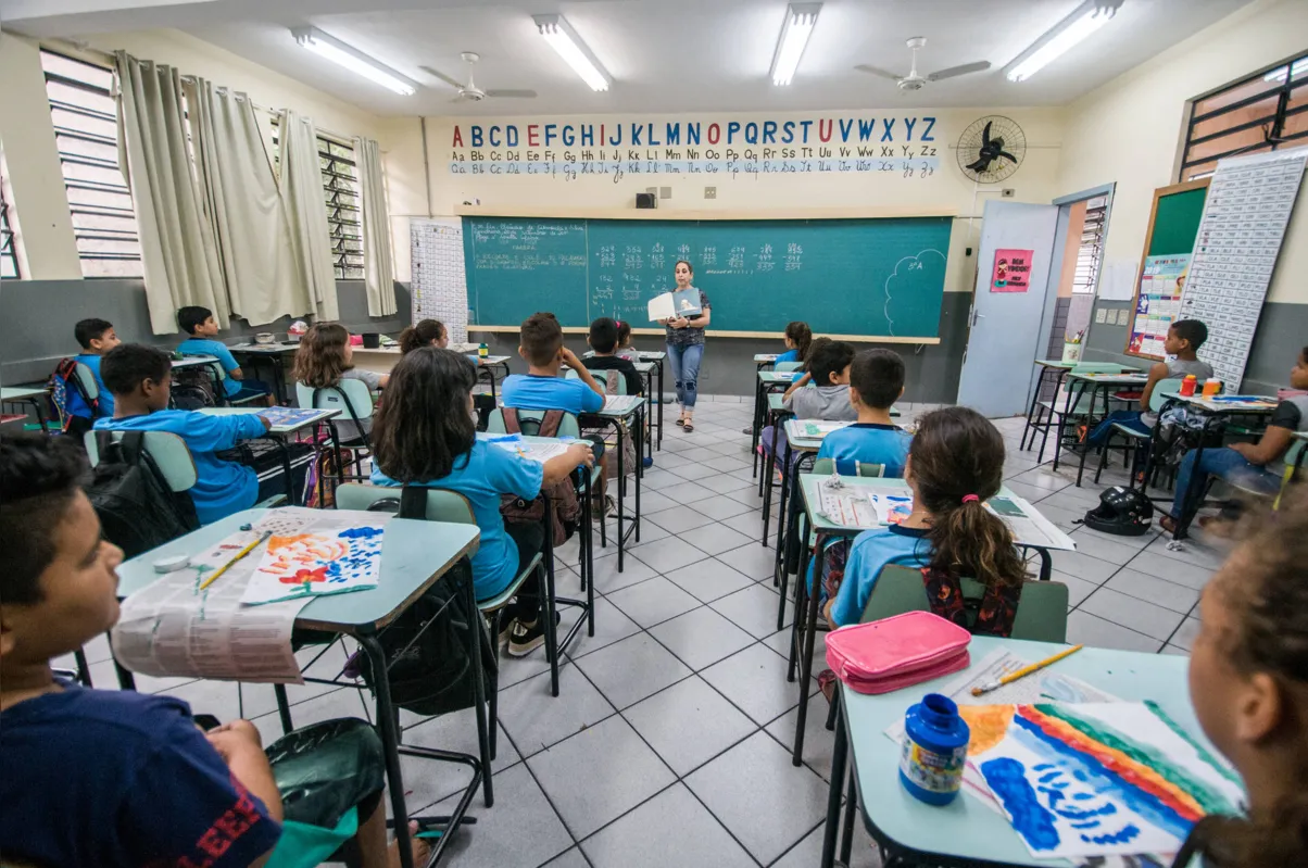 “São 25 alunos muito unidos que estão passando por esse processo. O impacto, a demonstração de amor foram surpreendentes",, afirma a professora Cristina Sibaldelli
