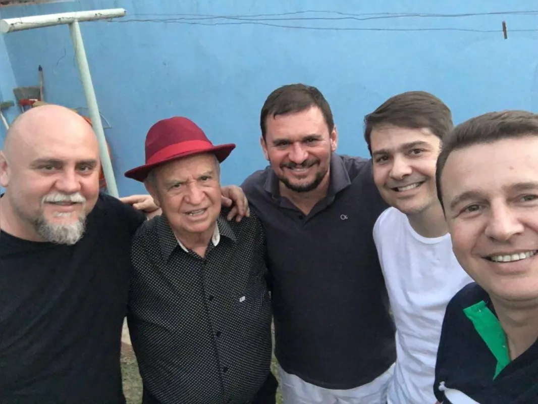 Imagem ilustrativa da imagem Estudantes de Londrina nos Tribunais de Brasília