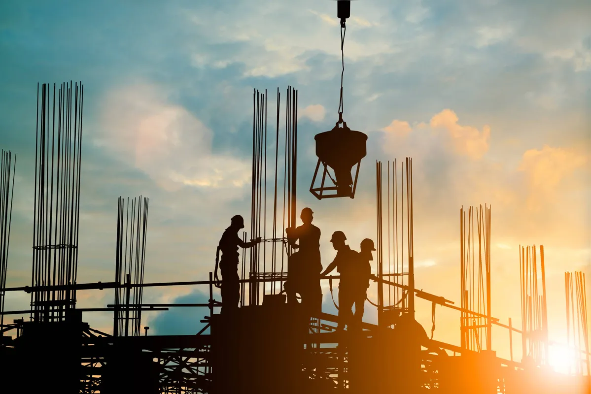 A construção civil está entre os setores que mais utilizaram essa modalidade de contratação de trabalho, mostra o levantamento